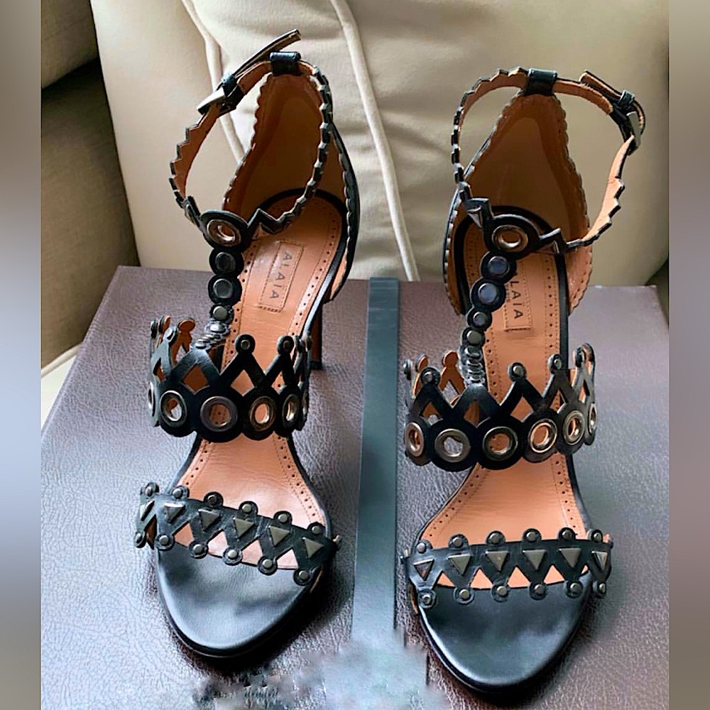 ALAIA Jig Saw Heels